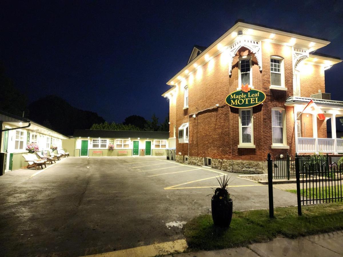 Maple Leaf Motel Goderich Exterior photo