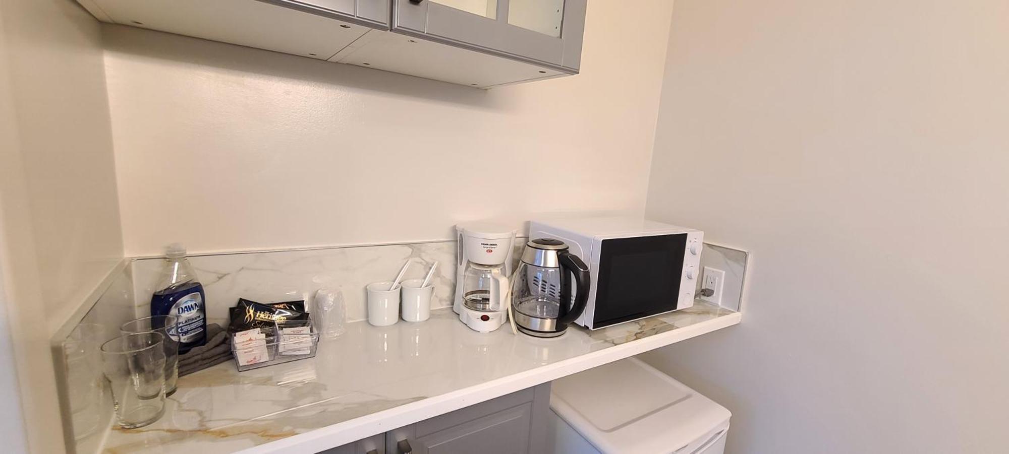 Maple Leaf Motel Goderich Room photo